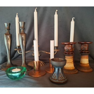 Billede af et udvalg af lysestager