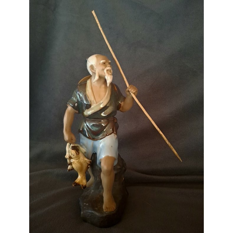 Kinesisk fiskermand i porcel�n