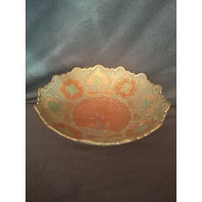 Dekorativ metal sk�l