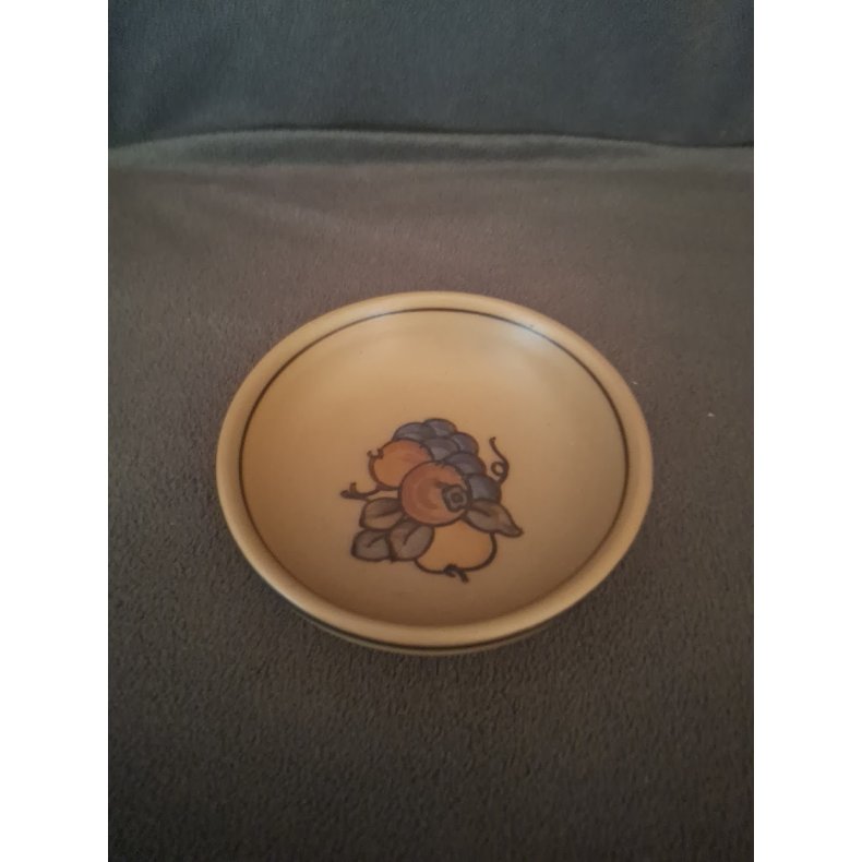 Lille L. Hjorth sk�l