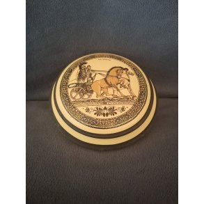 Gr�sk krukke med l�g