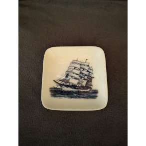 Lille Royal Copenhagen platte