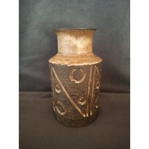 L�vemose vase