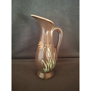 R�dhus vase