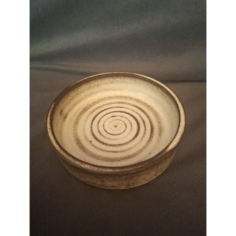 Finn's Keramik sk�l