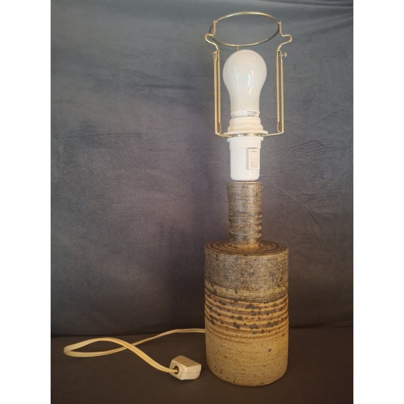 Stent�js bordlampe af Tue Poulsen