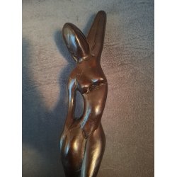 Figur af n�gen kvinde 